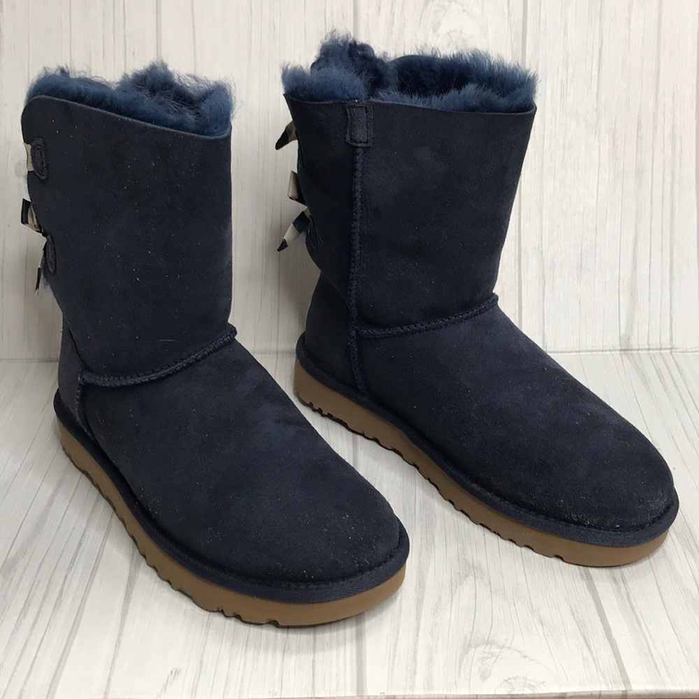 Bow Uggs